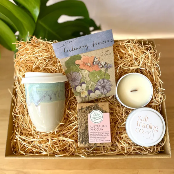 Heart Warming Sustainable Gift Box